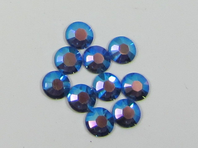 18 pcs. 30ss SAPPHIRE AB FLATBACK European Rhinestones